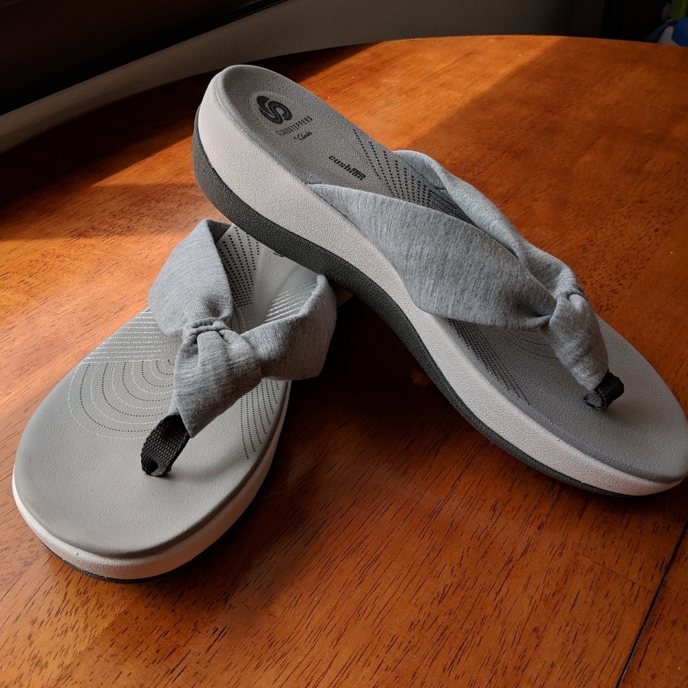 Clarks sandles